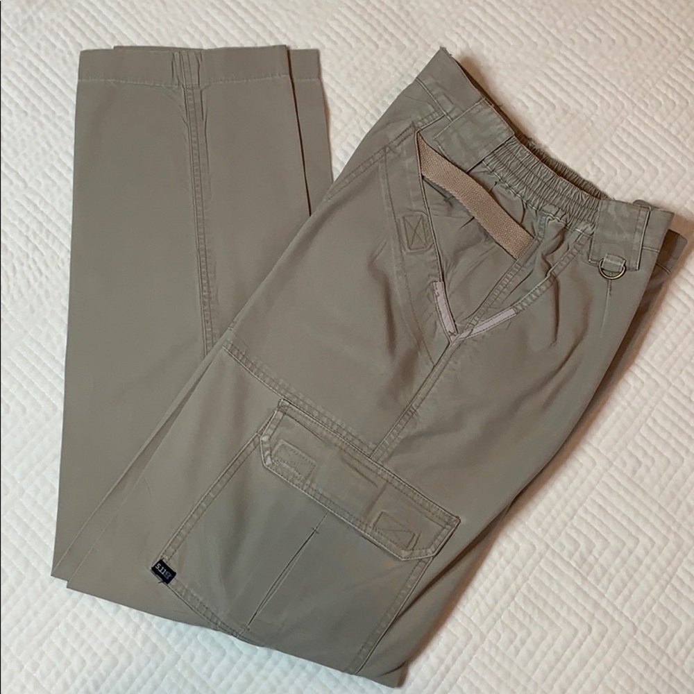 🦋 5.11 Tactical Women’s Khaki Cargo Pants, Sz 8